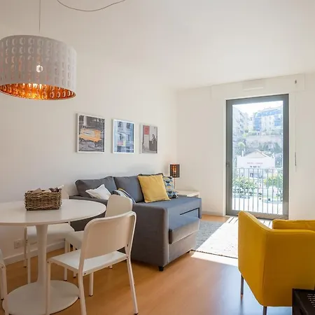 Flh Martim Moniz Castle View Flat Апартаменты Лиссабон