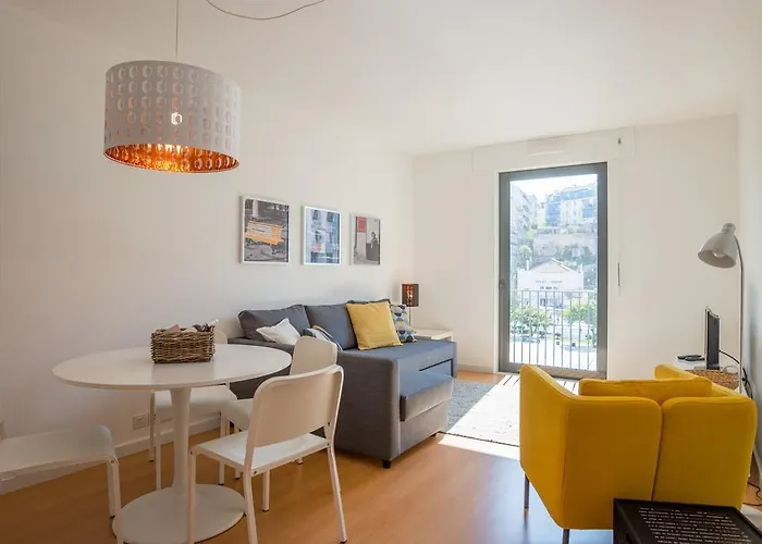 Flh Martim Moniz Castle View Flat Апартаменти Лісабон